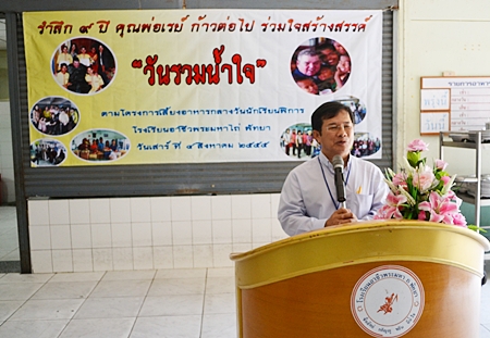 Fr. Michael Picharn Jaiseri, vice-president of the Father Ray Foundation, welcomes honored guests to the Aug. 4 event.